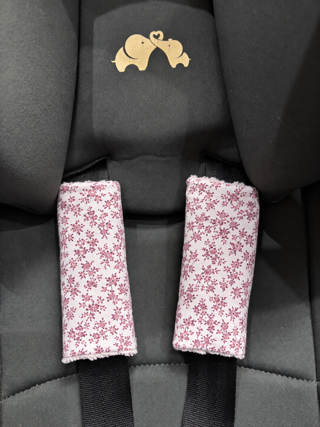 Protège bretelles pour siège auto & cosy - Collection Octobre Rose