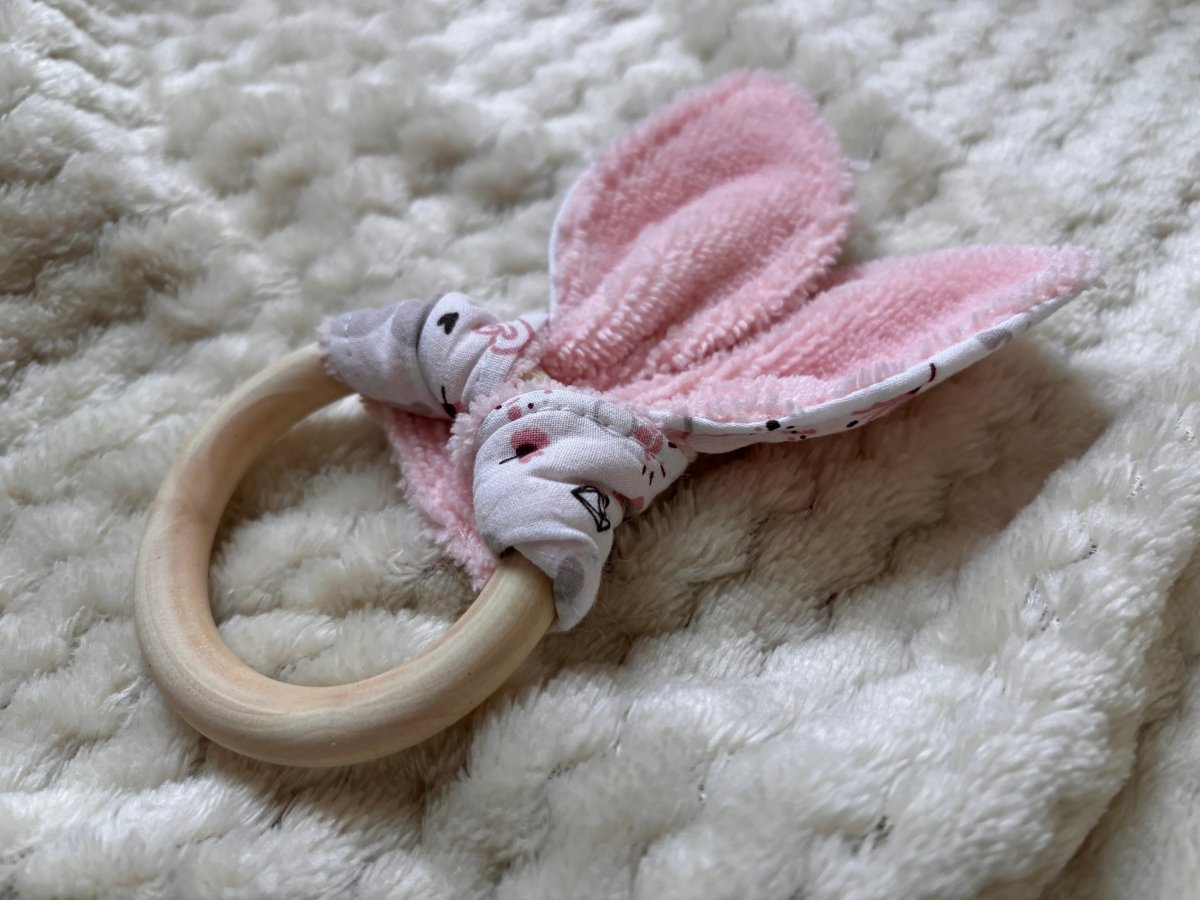 Anneau de dentition fait main collection Ballet Céleste