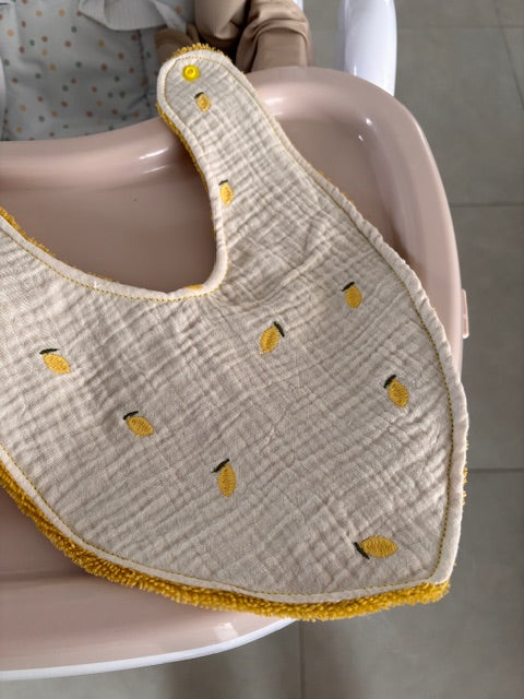 Bavoir bandana en gaze de coton - Citronnade d'été
