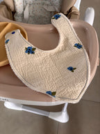 Bavoir bandana en gaze de coton - Myrtilles