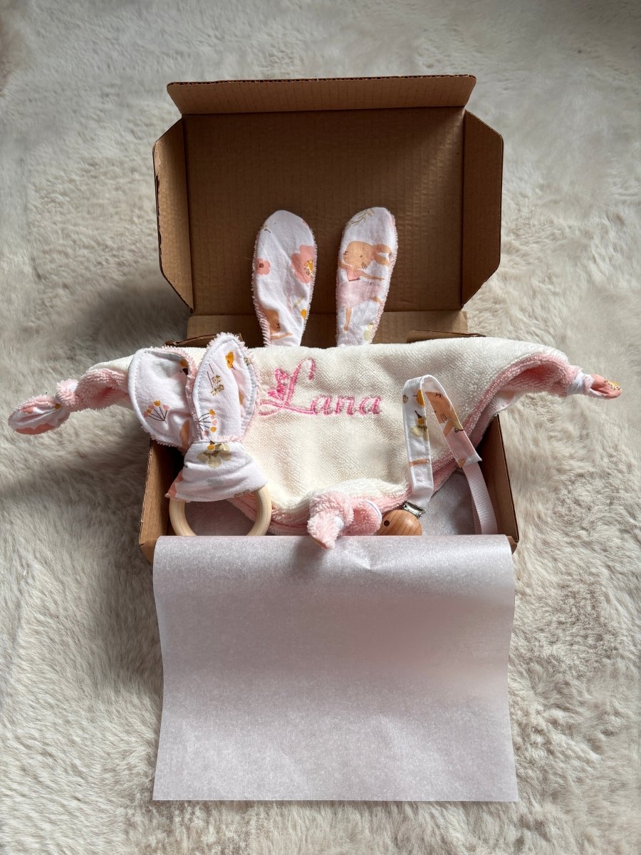 Coffret naissance "Premiers Câlins" - personnalisable -