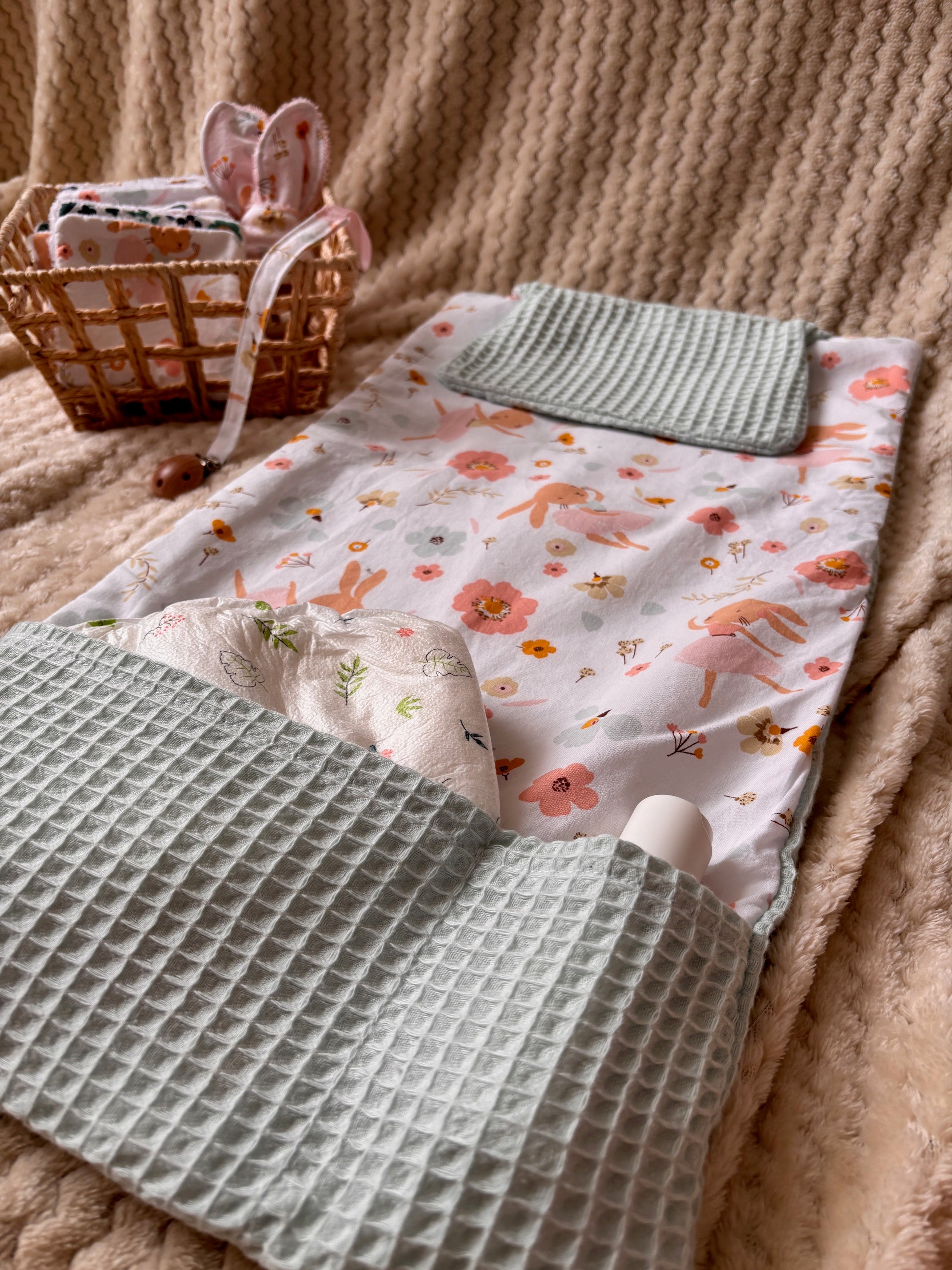 Tapis à langer nomade - Douceur printanière