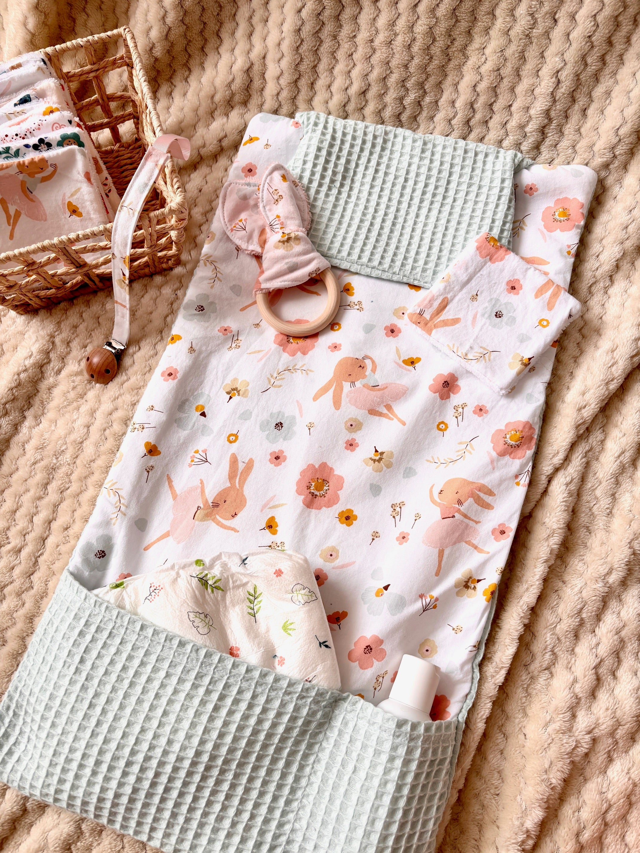 Tapis à langer nomade - Douceur printanière