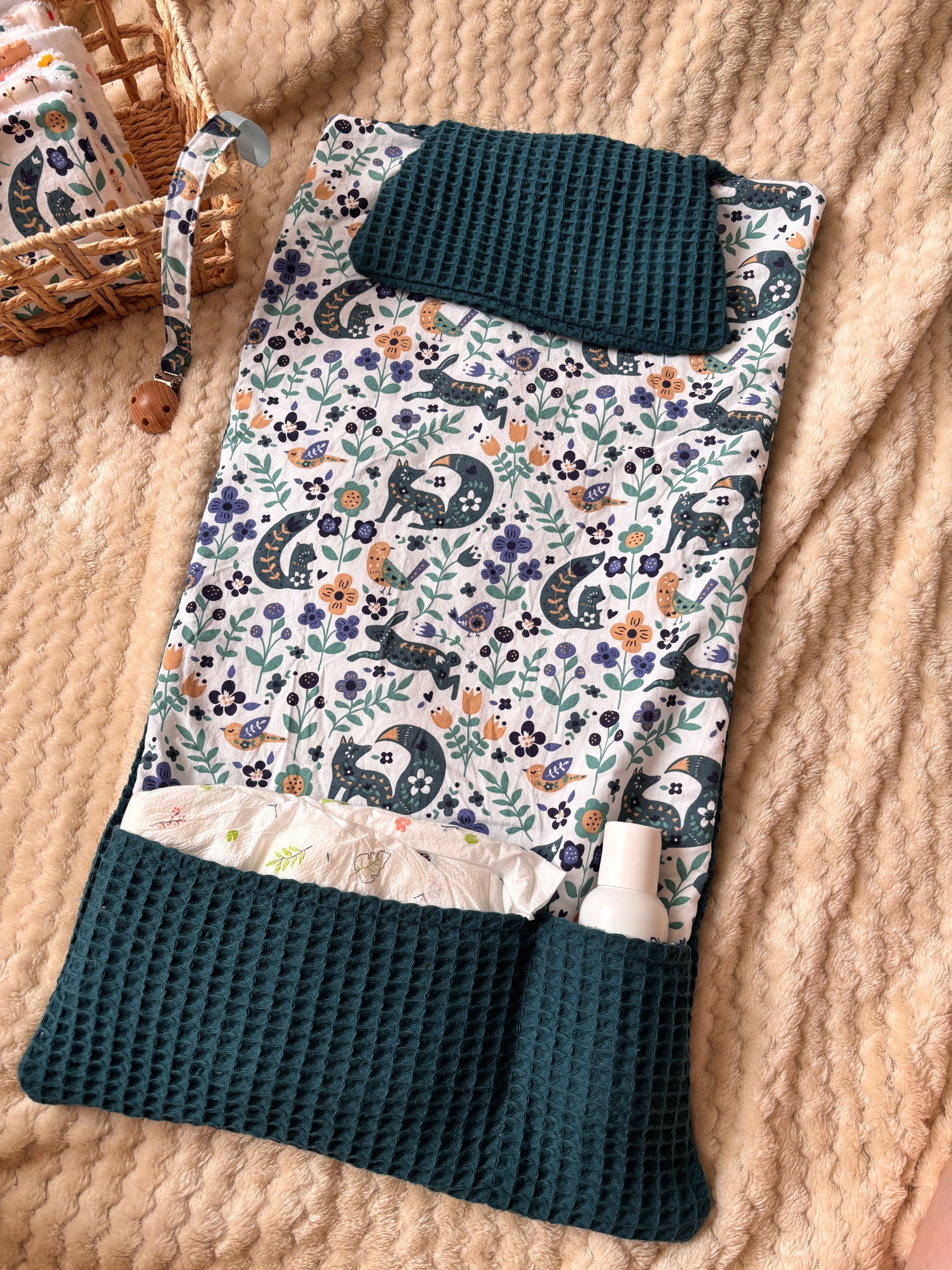Tapis à langer nomade - Forêt stellaire